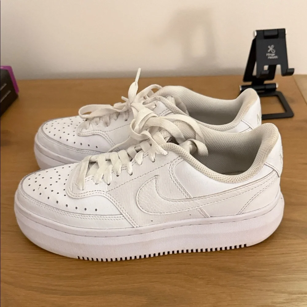 NIKE Vision Court Alta Platfrom 'Triple White' Sz 8 Womens